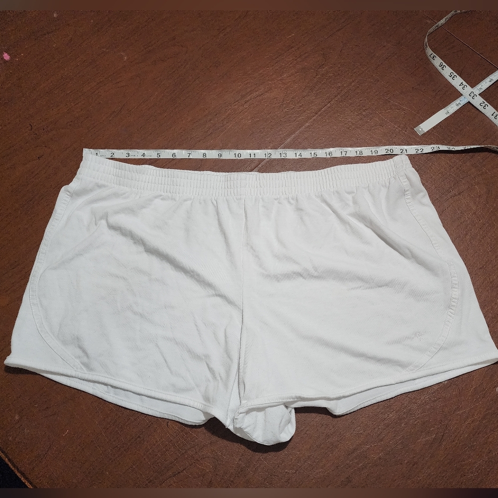 Danskin Women's Athletic White Shorts - Picture 1 of 6